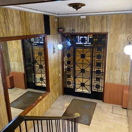 Hostal Granvia 628-2